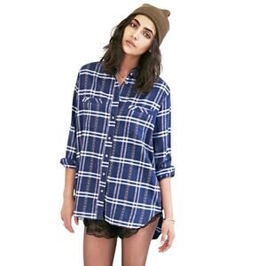 BDG Women’s Obie Oversized Button Up Blue Plaid Flannel Shirt